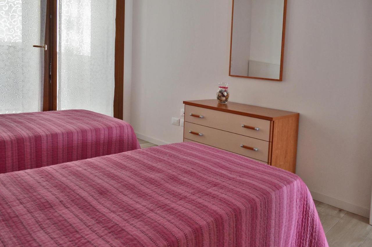 Casa Comisso Apartment Caorle Ngoại thất bức ảnh